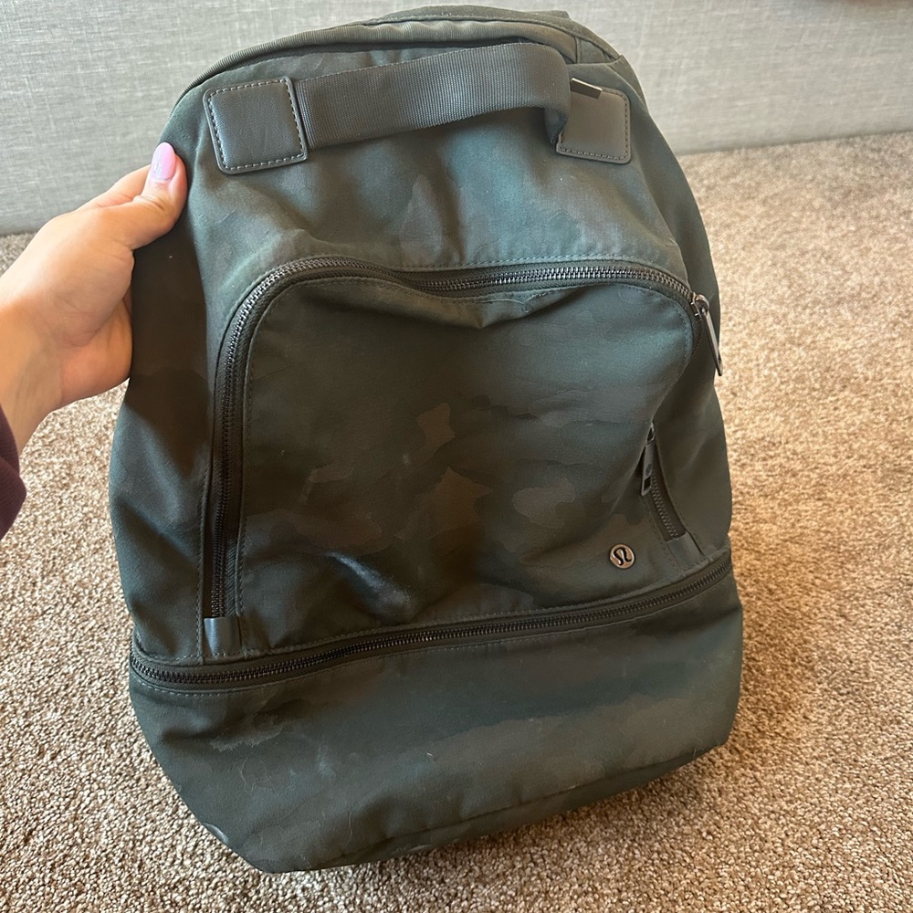 Lululemon camo backback
